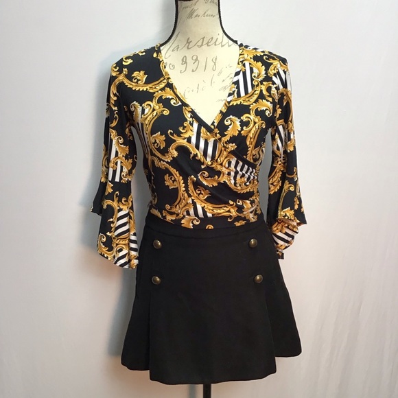 Faux Wrap Scroll Print Top - Picture 1 of 8